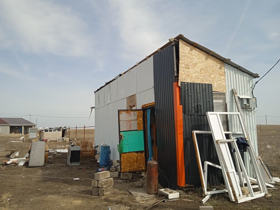 Вагончик в рассрочку продам