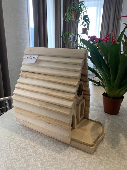 Продам кормушки для птиц