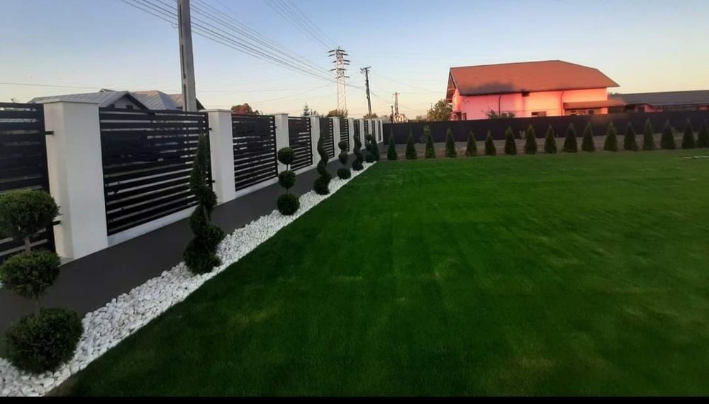 Rulouri de gazon piatra decorativa albă