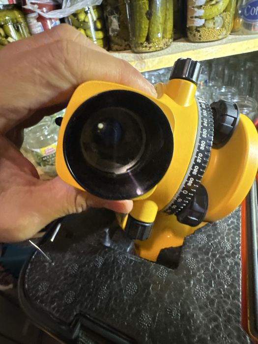 Nivela optica Lamigo cn24