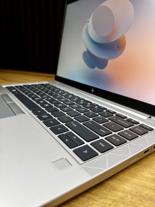 HP EliteBook AMD RYZEN 3 PRO 4450U