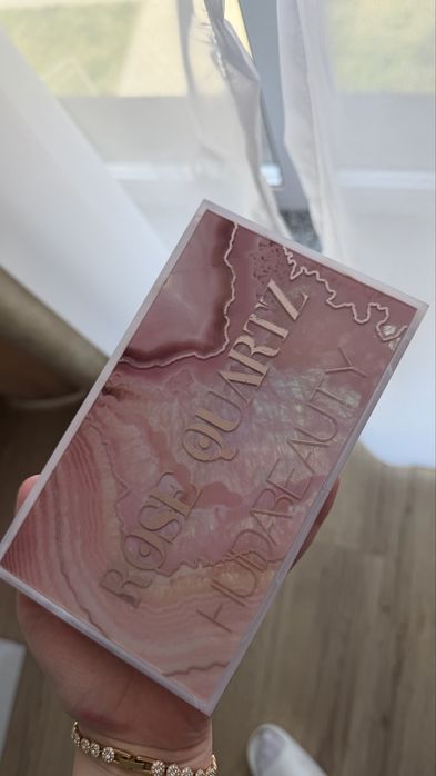 Paleta Huda Rose Quartz