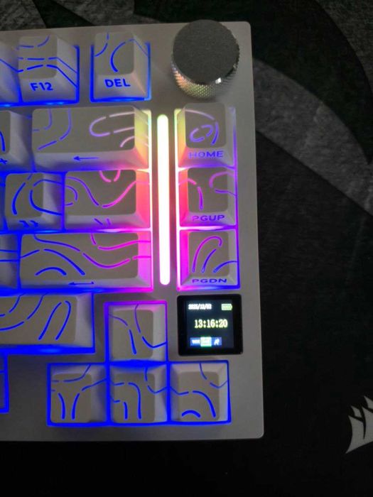 Attack Shark X820Ultra tastatura mecanica 75% Tri-Mode ecran TFT