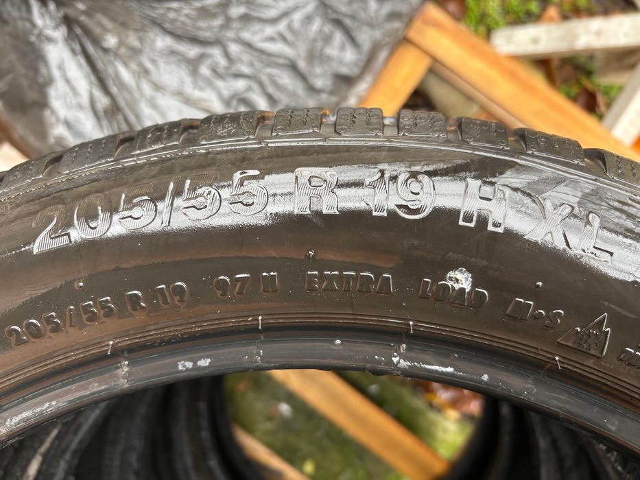 Vand set anvelope iarna Continental 205 55 R19 XL