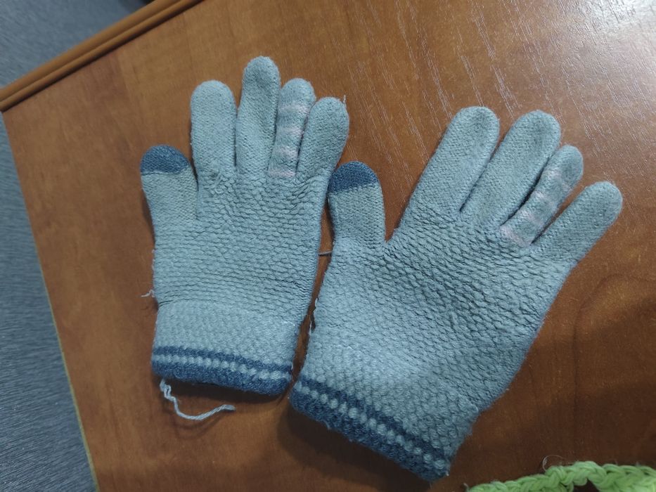 Шапка и перчатки