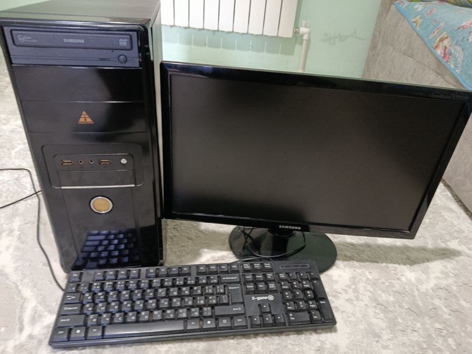 Продаëтся компьютет не рабочий