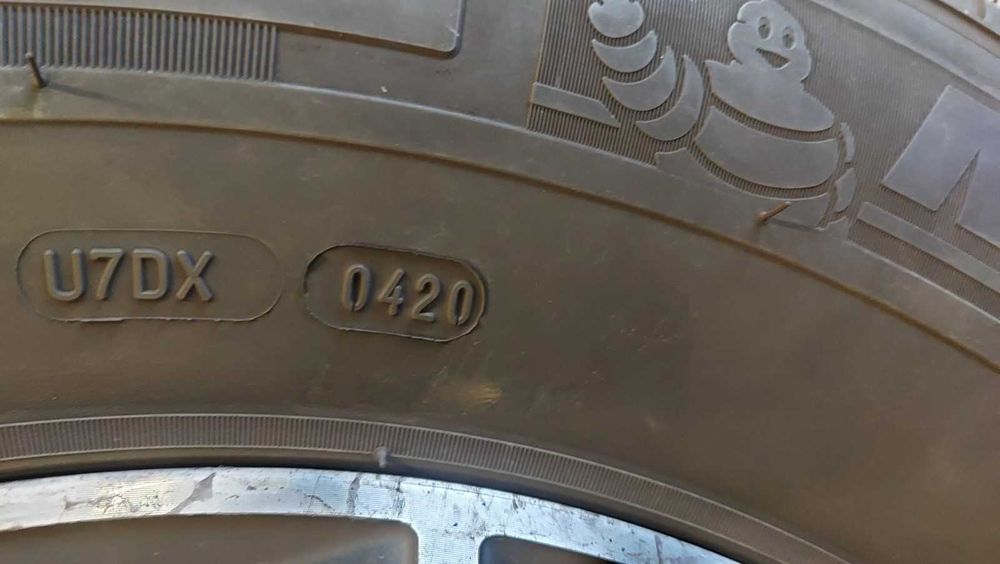 Продавам 4бр летни гуми Michelin Agilis Camping 225/75 R 16CP