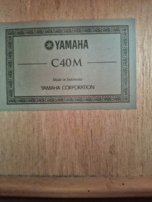 Yamaha c40m гитара 6 струнная