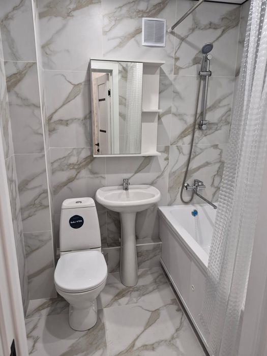 Продам 1 ком квартиру район 8 школы