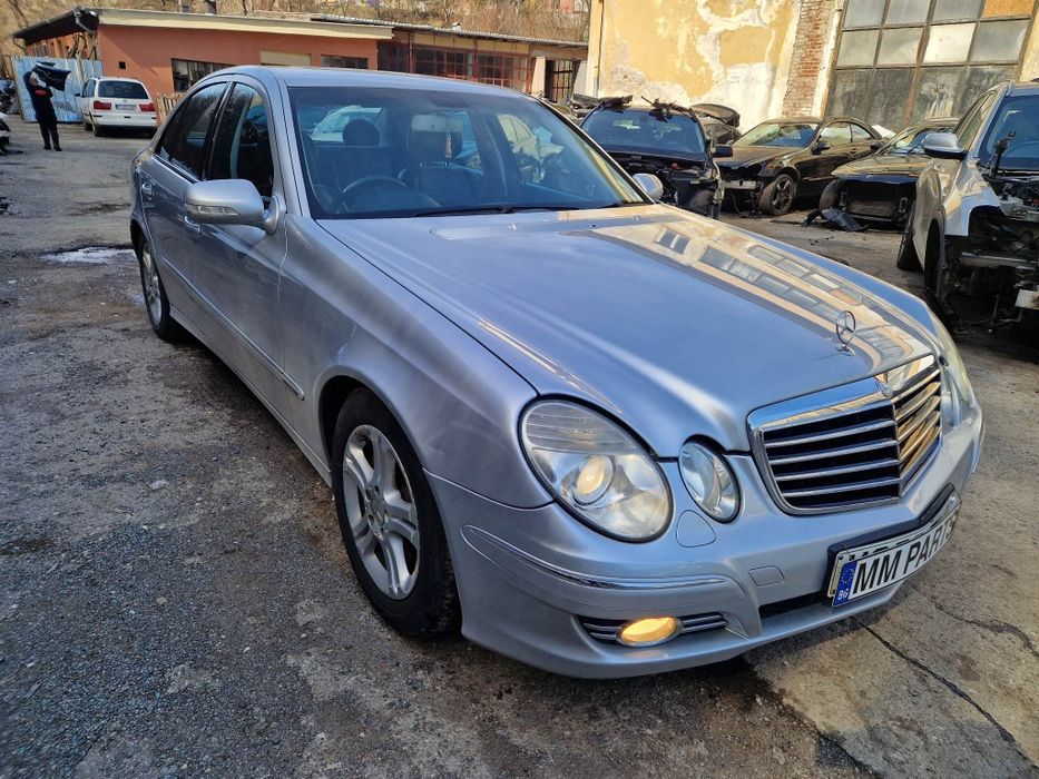 Mercedes W211 E220CDI 170кс Avantgarde Delphie ксенон седан автоматик