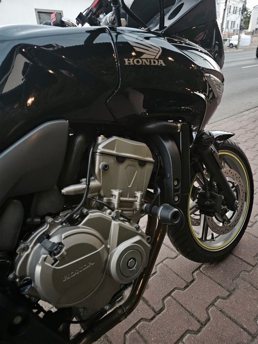 Vand Honda CBF 600 S