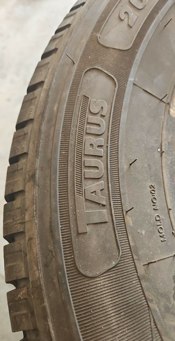 235/65/16C Taurus