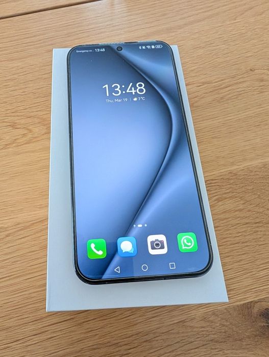 Huawei Pura 70 256gb 12gb RAM