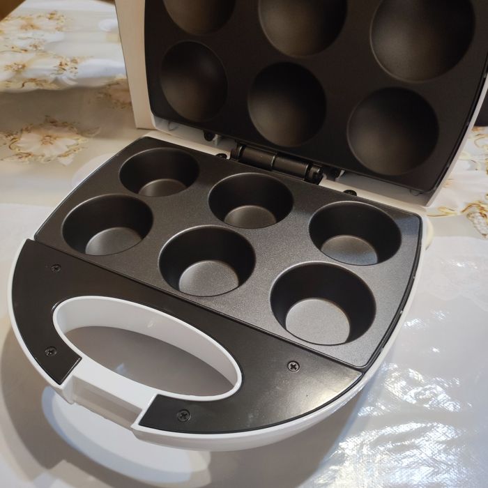 Кексница. Новая.