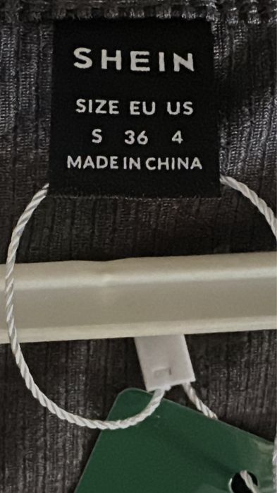 Две тениски и блузка