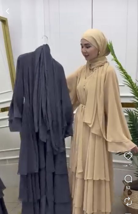 Платье бу  отличного катчество