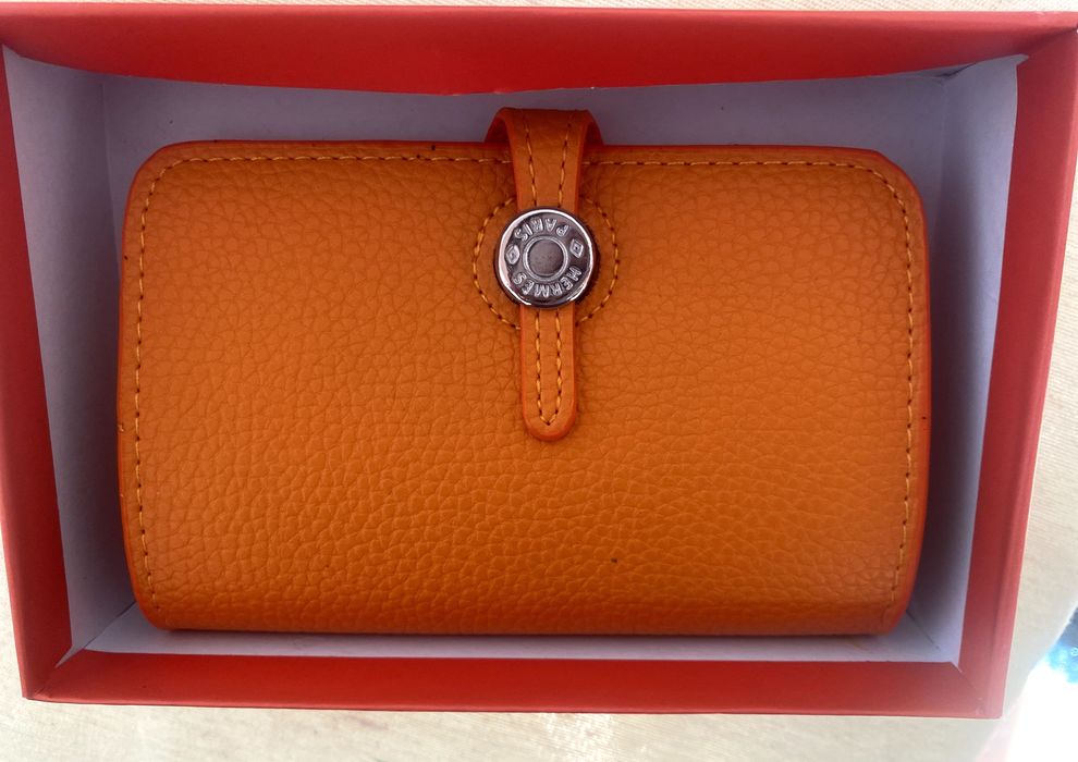 Портмоне / портфейл Hrmes