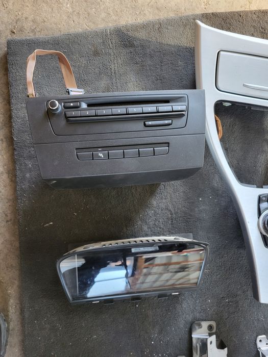 CIC навигация за BMW E90 E91