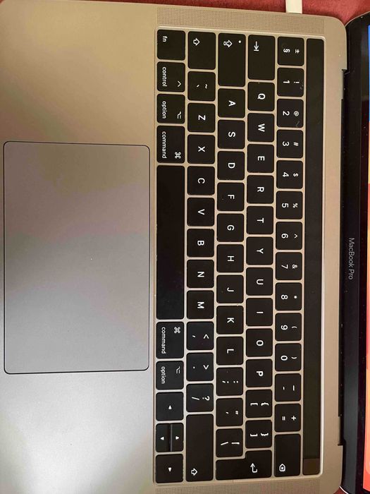 MacBook Pro 13 I7