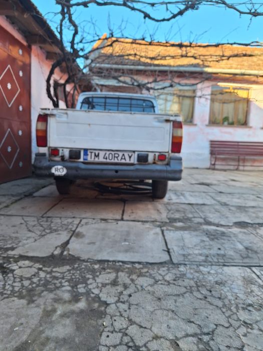 Vând Dacia papuc