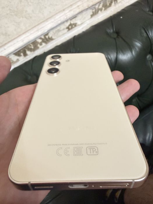 Samsung Galaxy S24 128gb