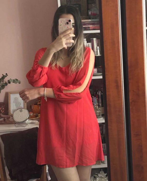 Rochie rosie/corai, scurta, A line, maneci decupate, voal, usoara, S