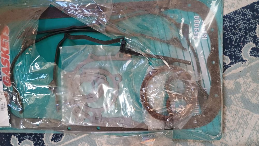 Продам запчасть на автомобиль