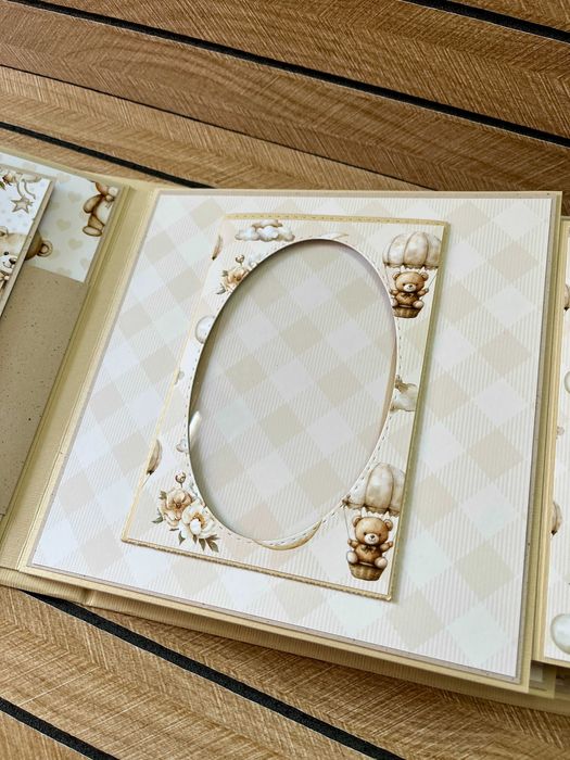 Бебешки албум за момче с мечета в бежово