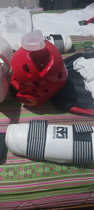 Кимано и экипировка в комплекте