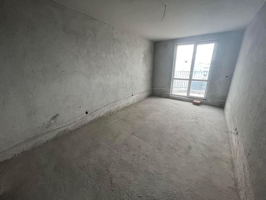 Тристаен, за продажба, ж.к Меден Рудник зона В