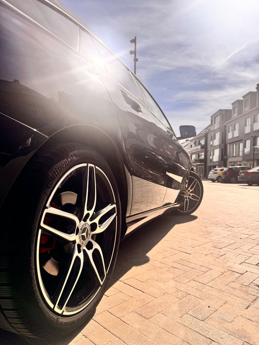 MERCEDES-BENZ CLA 0 — imagine 3