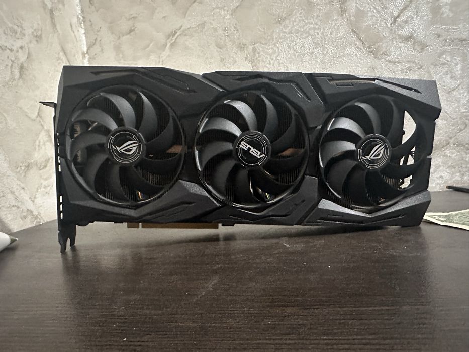 rtx 2070 super Asus rog strix