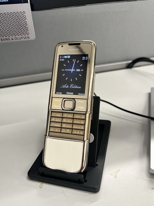Nokia 8800 art gold