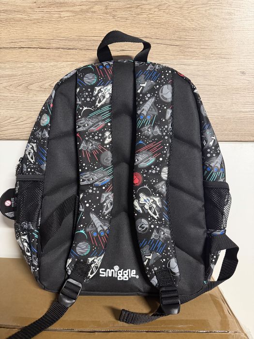 Ученическа раница Smiggle  Eclipse