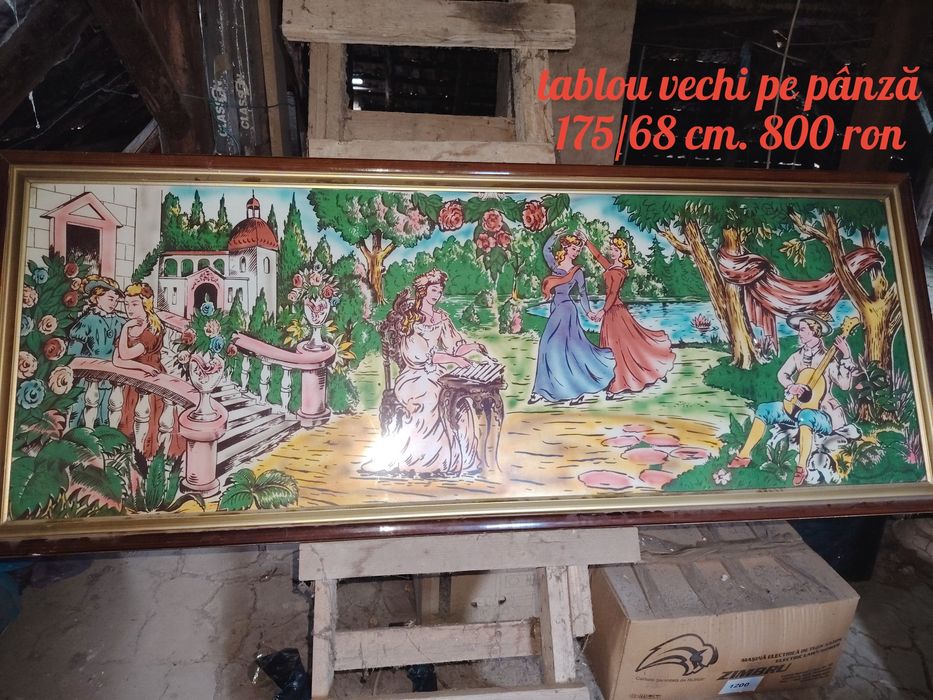 Vând tablouri vechi.