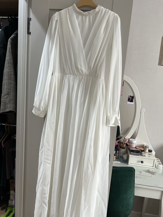 Продам новое платье