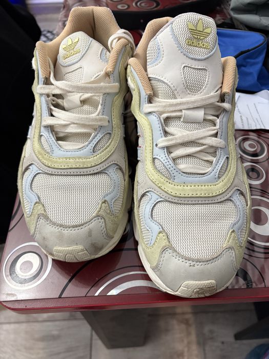 Маратонки Адидас