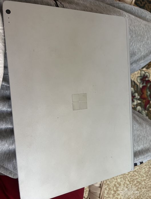 Microsoft surface book core i5