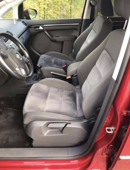 Touran 2.0 tdi 140 hp 7 locuri