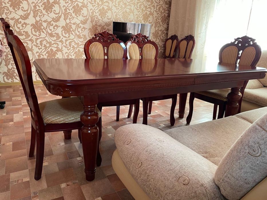 Стол с 6 стульями деревянный