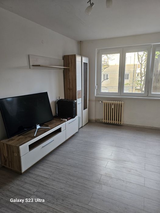Închiriez apartament 2 camere
