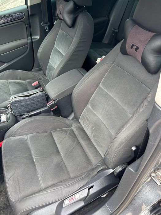 Седалки голф 6 велурен