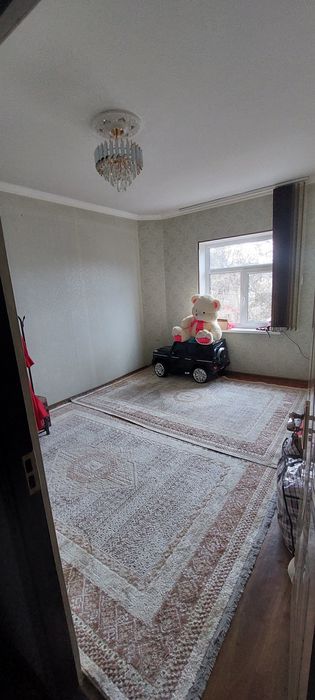 Газалкент шахрида 3 хонали уй сотилади