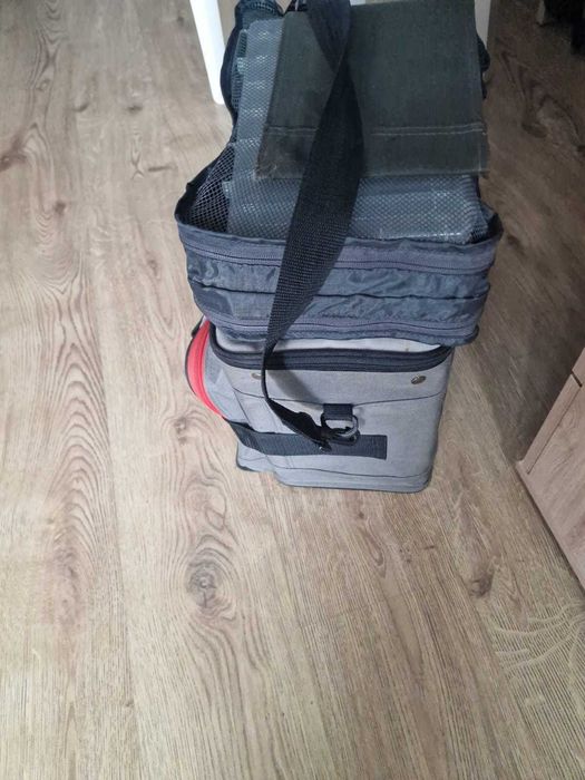 Vand doua genti de umar RAPALA, pentru naluci la spining