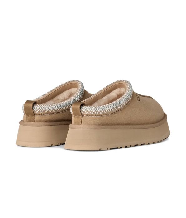 Велурени чехли UGG Tazz