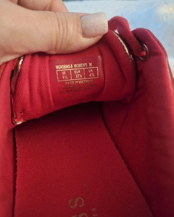 Pantofi sport GUESS originali