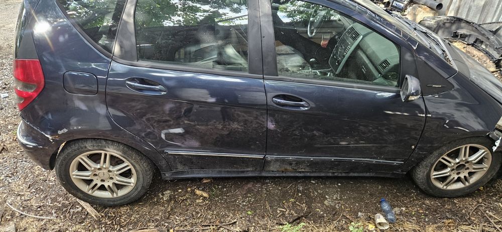 Mercedes  A klass W169 180 CDI На Части