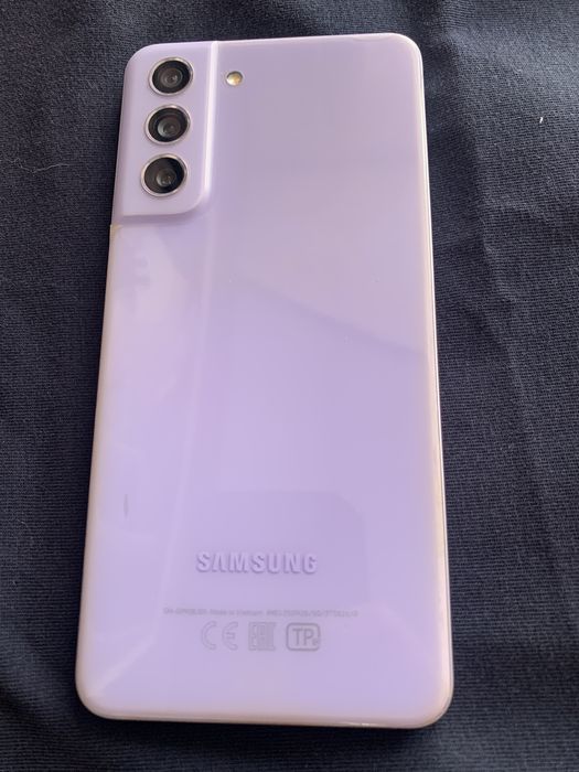 Продам Самсунг s21 fe