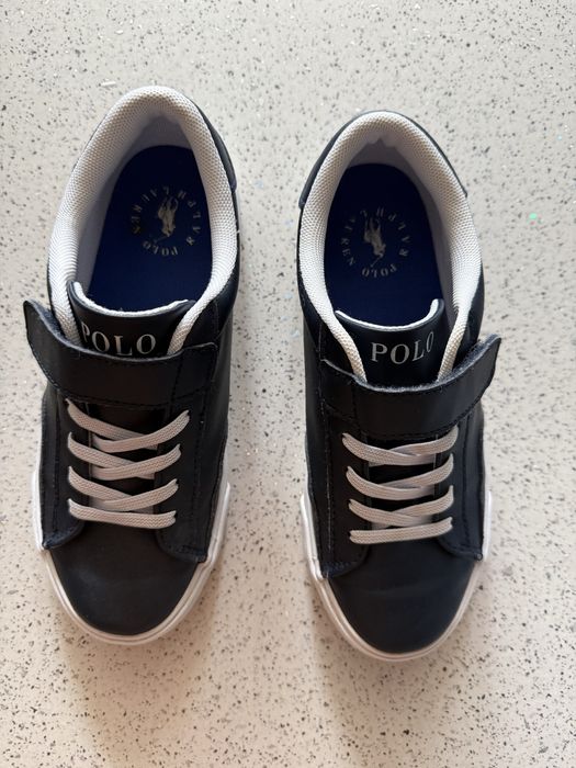 Tenesi Polo Ralph Lauren nr 34 ( 22,5 cm ) 10/10 Pret : 89 lei