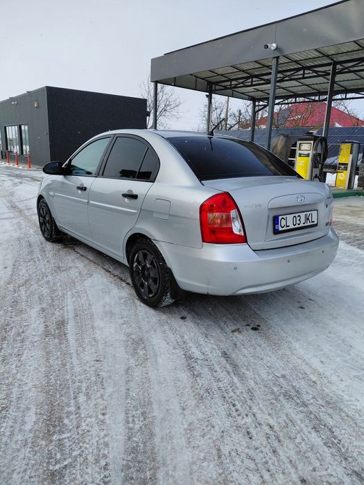 Hyundai Accent  3